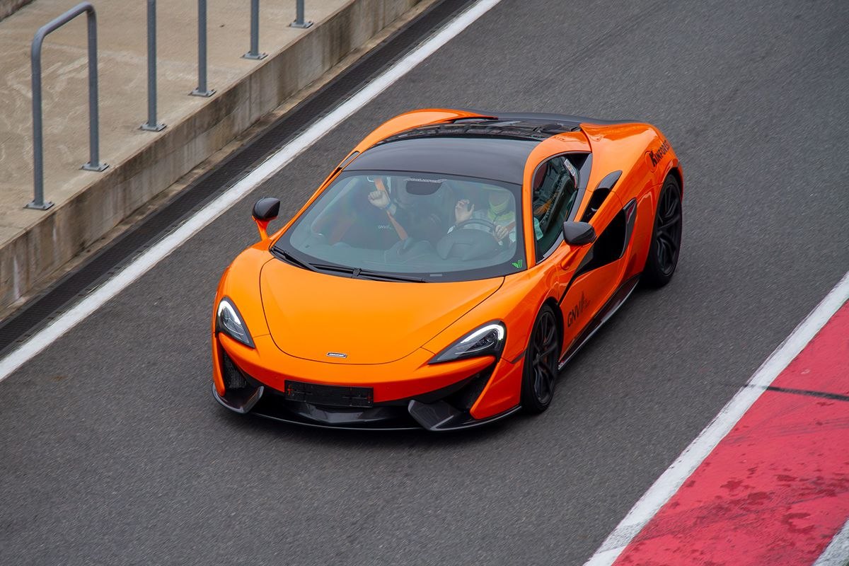 Трек-дни и первый этап MaxPowerCars на Moscow Raceway 24–26 апреля