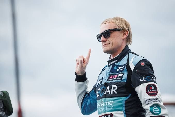 Аркадий Цареградцев прошёл в финал