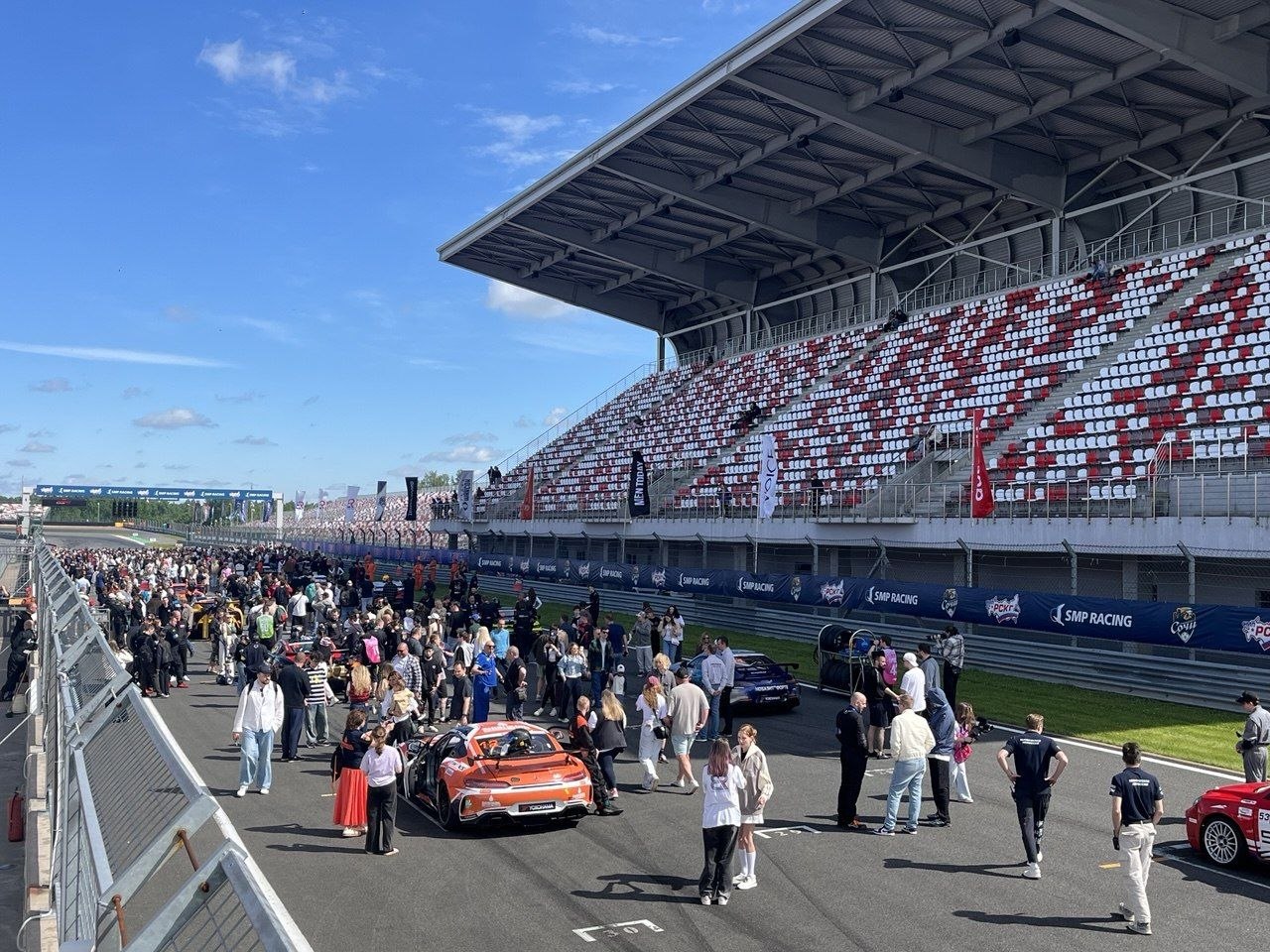 Стартовые пилоты 12-часовой гонки на Moscow Raceway