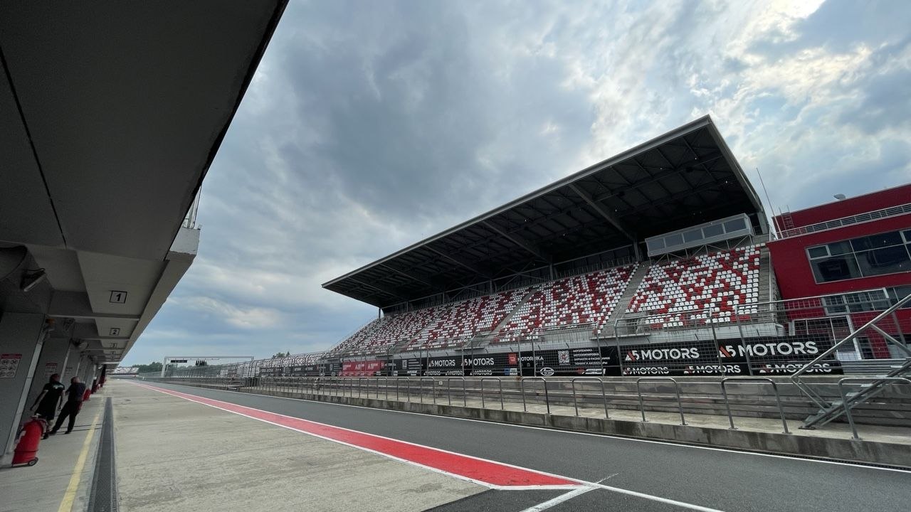 Чемпионат России по мотоспорту стартует завтра на Moscow Raceway