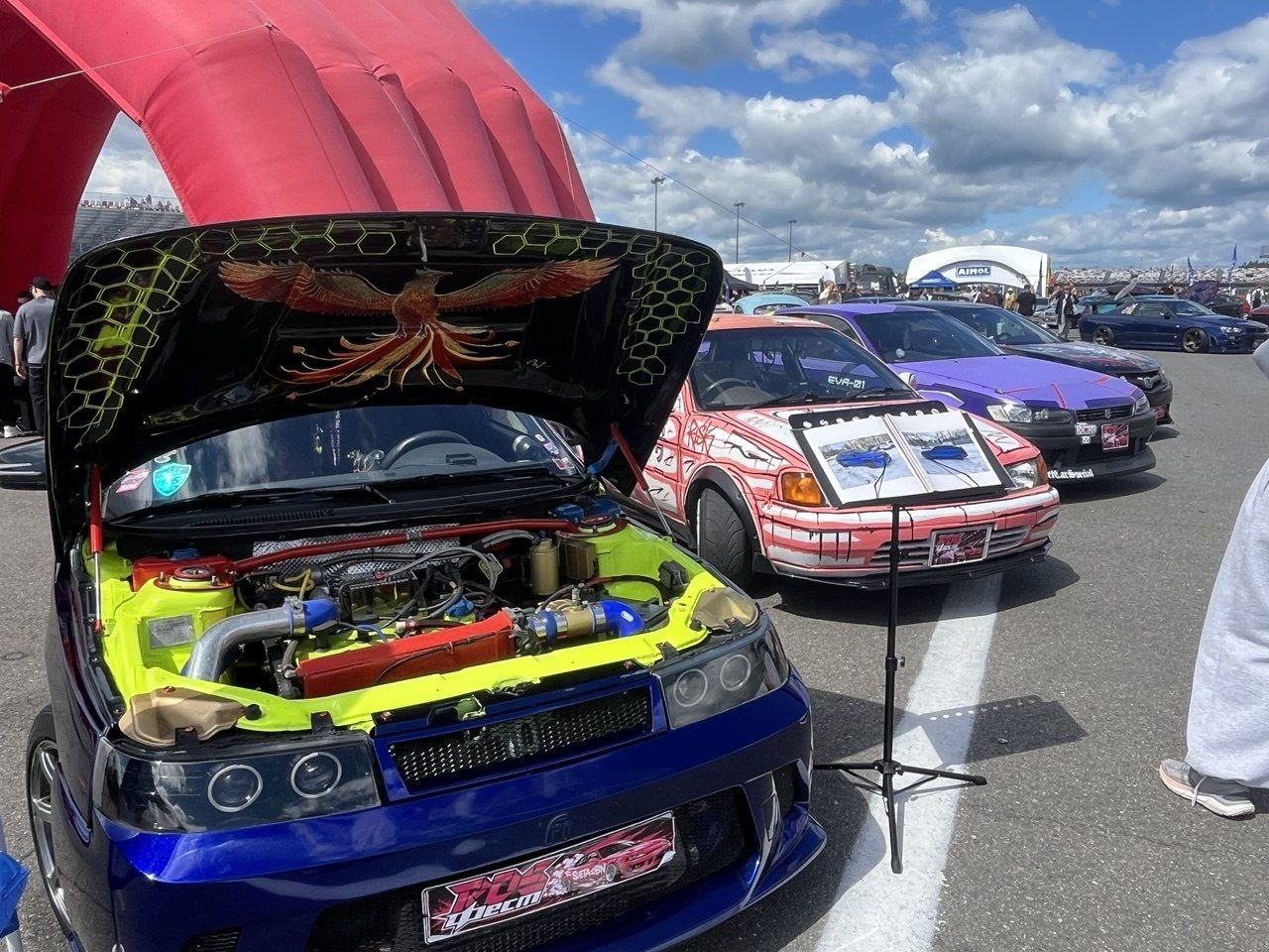 Встречи с пилотами в шатре РДС на Moscow Raceway