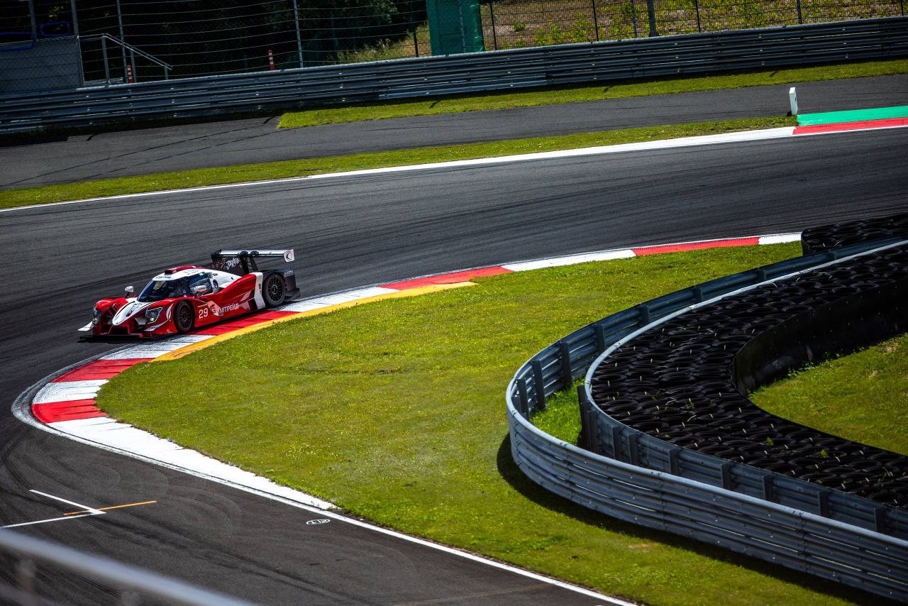 Четырехчасовая гонка на Moscow Raceway: прямая трансляция