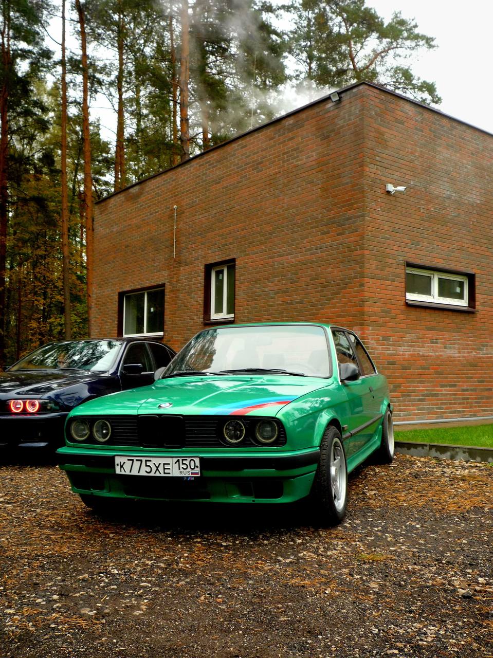 Участник ретро-выставки Classic Touring Cup: BMW 320 e30 Головина