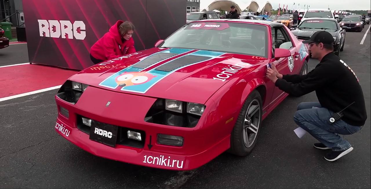 Участник ретро-выставки: Chevrolet Camaro 1986 Николая Новожилова