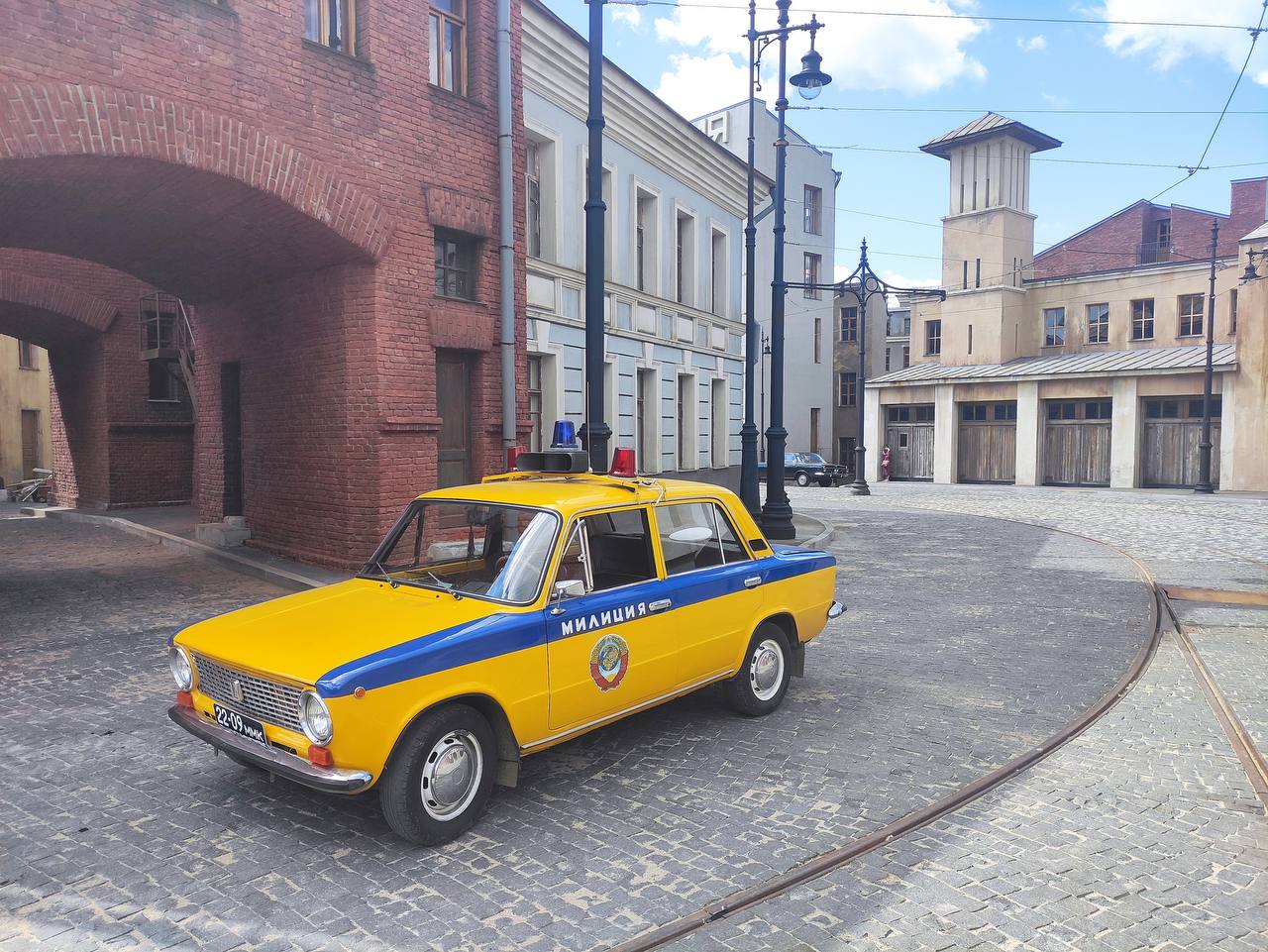 Участник ретро-выставки Classic Touring Cup: ВАЗ 21011 ГАИ СССР