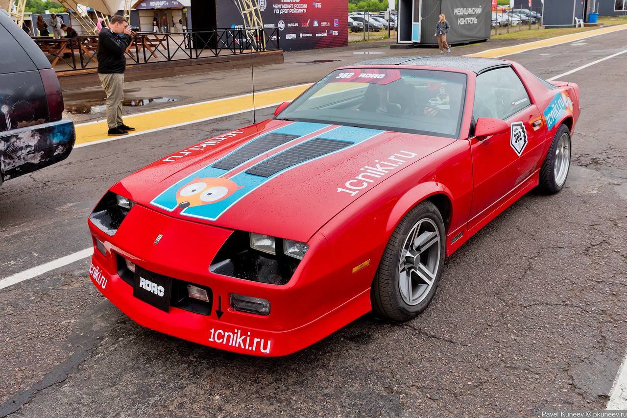 Участник ретро-выставки: Chevrolet Camaro 1986 Николая Новожилова