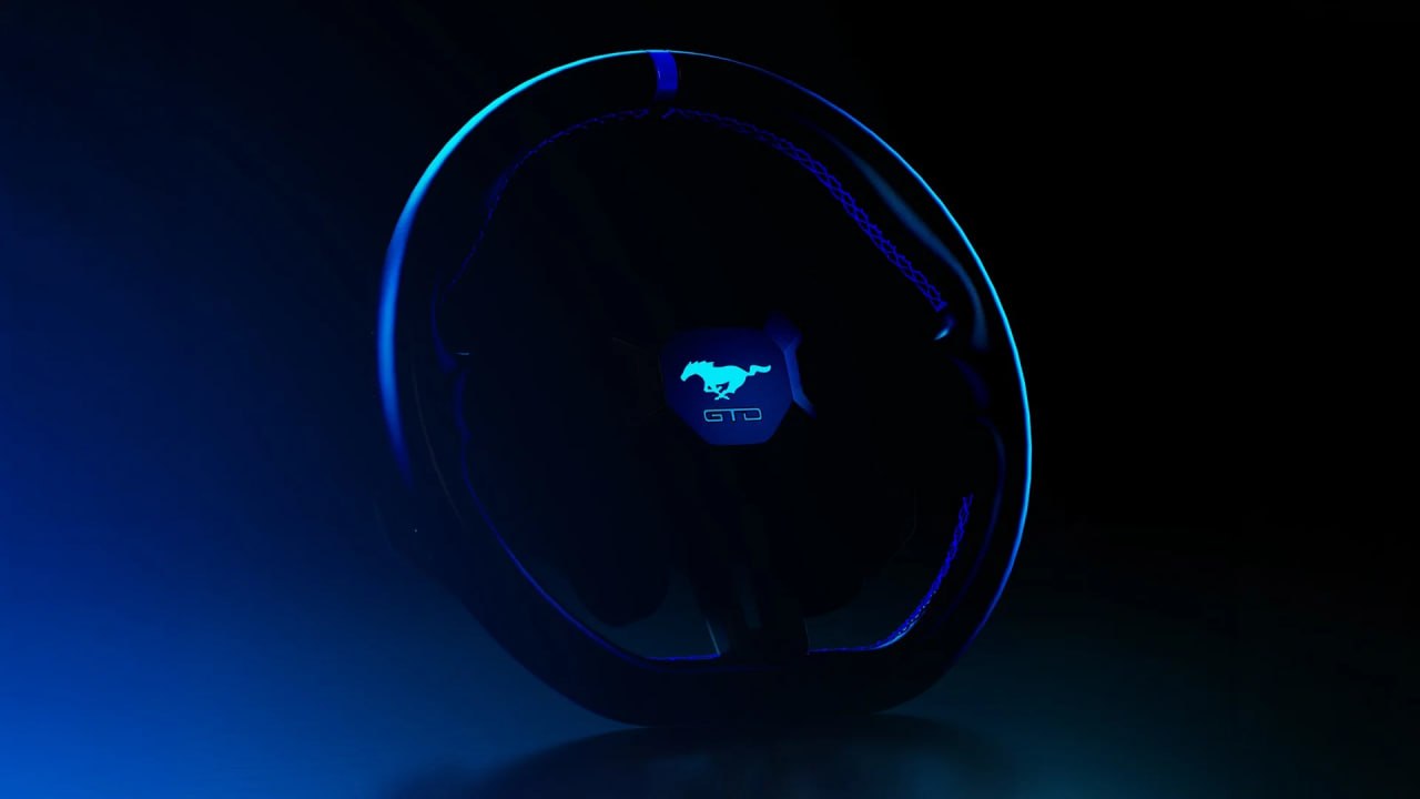 MOZA анонсировала симрейсинговый руль Ford Mustang GTD