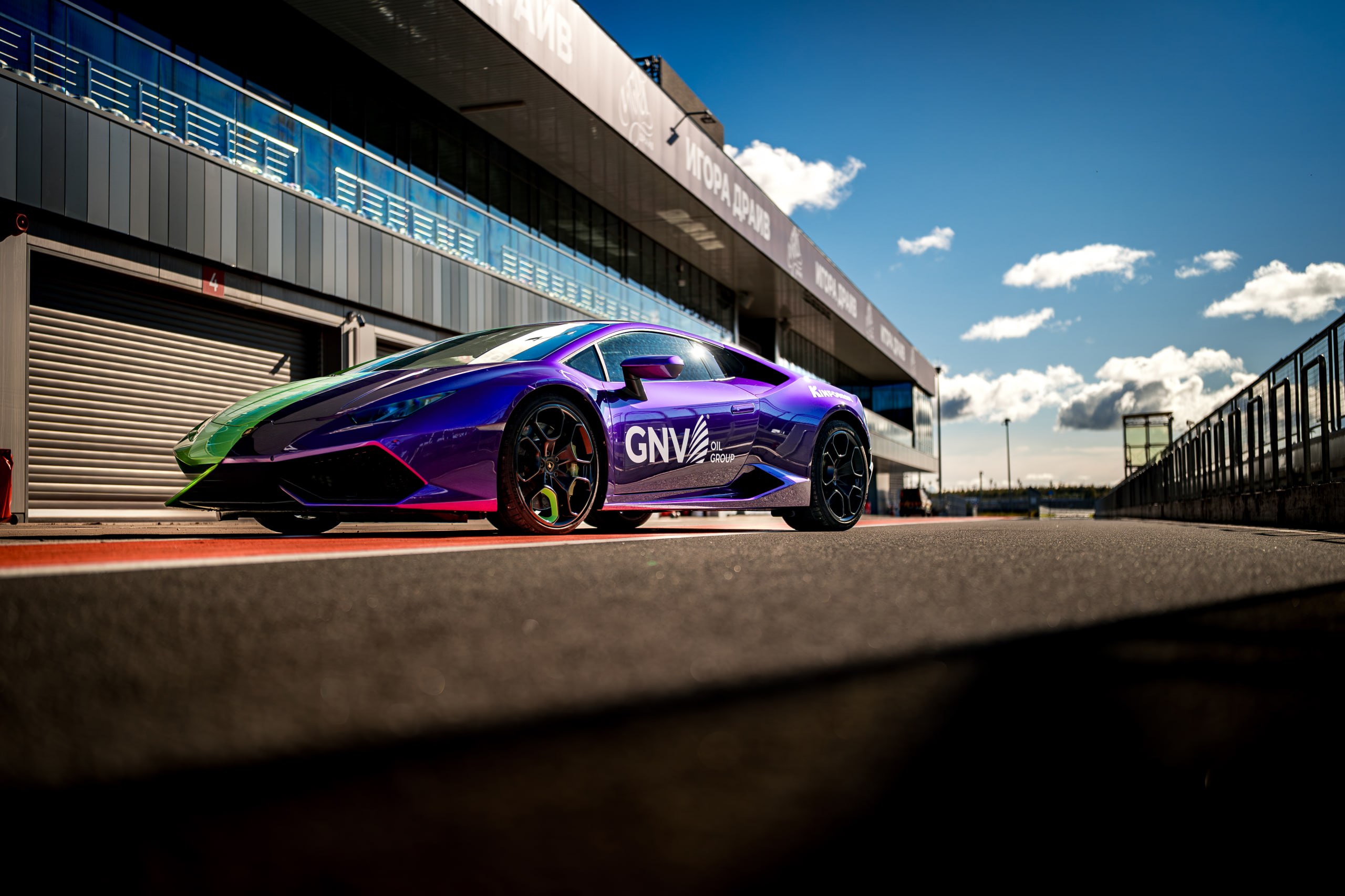 Игора Драйв пополнила парк Lamborghini Huracan