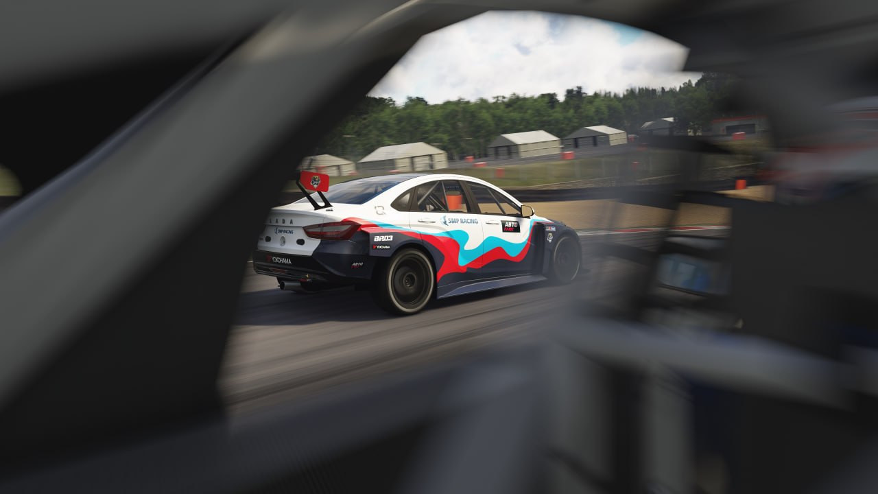 SMP Esports обновила моды BR03 и LADA Vesta для симрейсинга