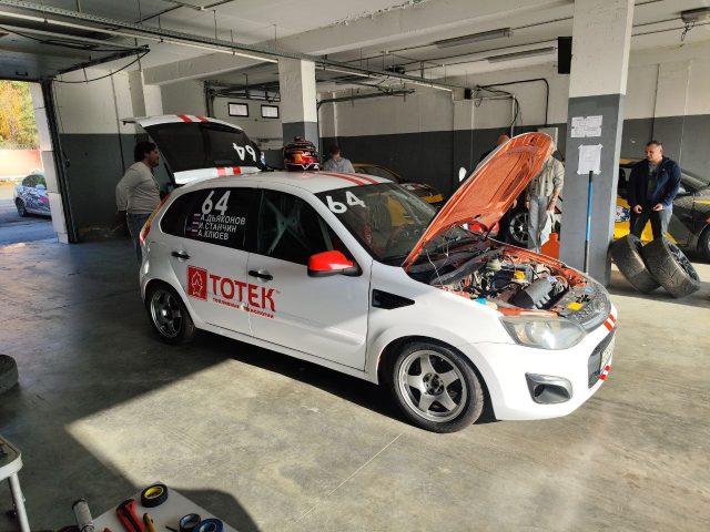 Team Classic поддержит команду Lada TOTEK на Осеннем Марафоне