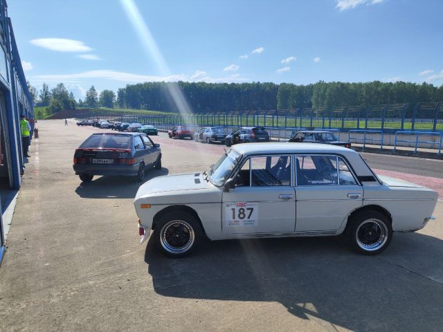 Team Classic готовится к гонке на Смоленском кольце