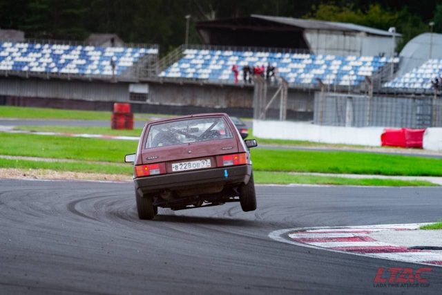 AMK Racing на этапе LADATIMEATTACKCUP: поломки и борьба за лидерство