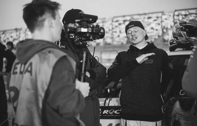 Команда HOGO RACING представила эксклюзивный командный худи