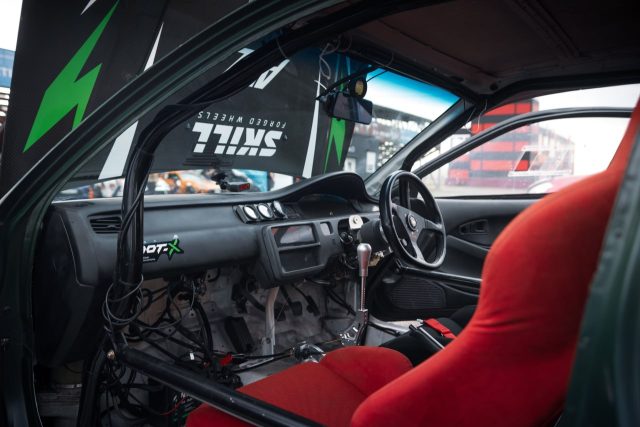 Honda Civic показал возможности на мокрой трассе Красного Кольца