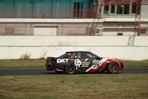 Nissan Skyline R32