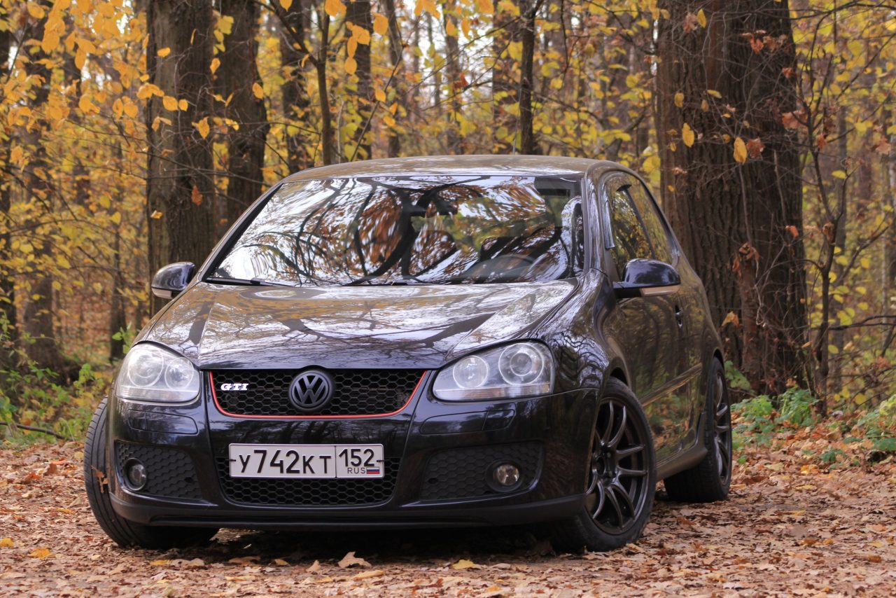 Volkswagen Golf GTI — фото