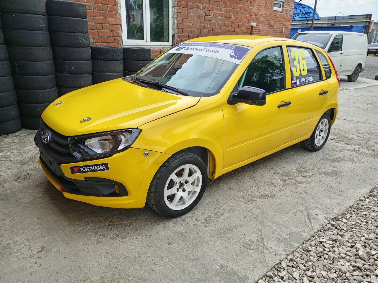 Lada Granta класса «Национальный», построена в 2025 году
