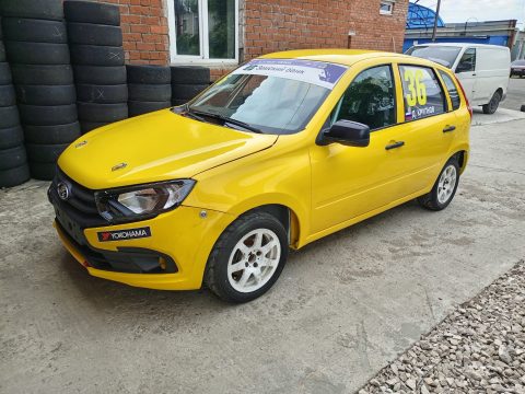 Lada Granta класса «Национальный», построена в 2025 году