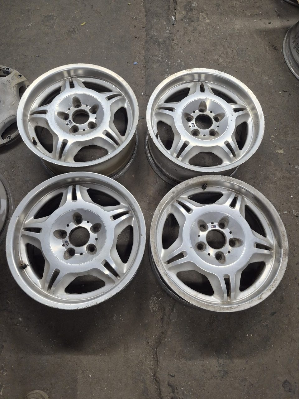 Кованые диски BMW Style 24 R17 5x120 7.5J ET41