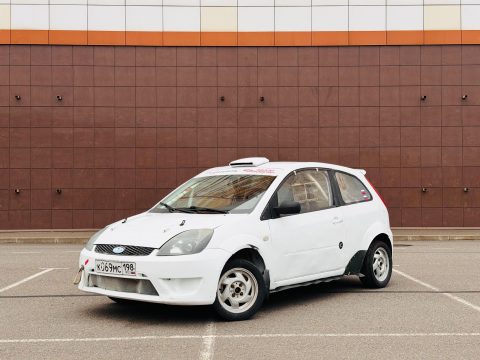 Ford Fiesta для ралли 2000Н, каркас с омологацией до 2031