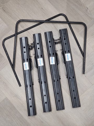 Салазки Recaro оригинальные, пара, как новые