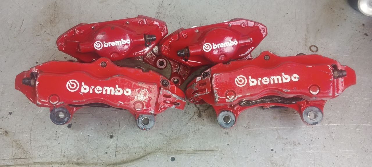 Тормоза Brembo на ВАЗ 2112 под диски 16–17 дюймов, комплект