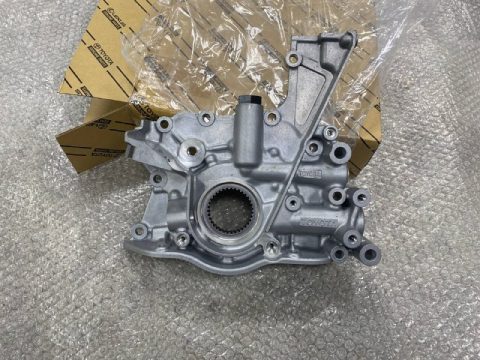Масляный насос 2JZ-GTE, новый оригинал Toyota
